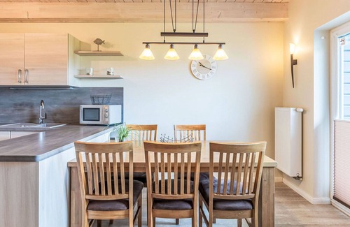 Dagebuell House | Lovely apartment in villa for 5 people with WIFI, TV and terrace