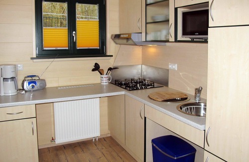 Bad Emstal House | Lovely apartment in villa for 3 guests with WIFI, pool, TV, terrace and pets allowed