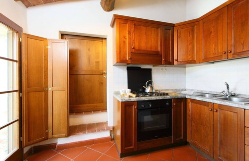 Rapolano Terme Villa | Lovely apartment in villa for 5 guests with pool, WIFI, TV and patio