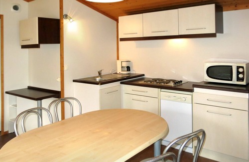 Beynat House | Lovely apartment in villa for 4 people with pool, WIFI, TV, terrace and pets allowed