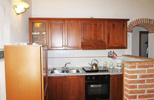 Rapolano Terme Villa | Lovely apartment in villa for 4 people with pool, WIFI, TV and patio