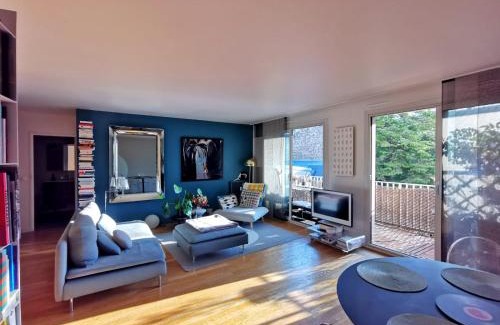 Saint-Fargeau Apartment | Lovely Artist Appartment