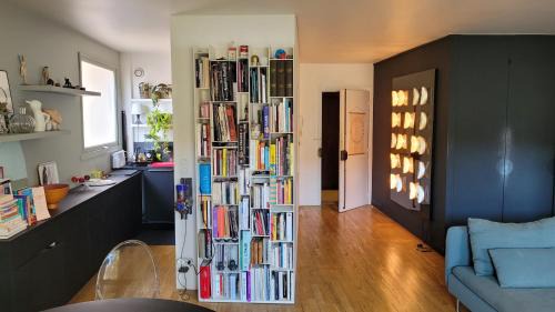 Saint-Fargeau Apartment | Lovely Artist Appartment