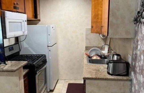 Del Rey Apartment | Lovely Berryman Ave Apartment