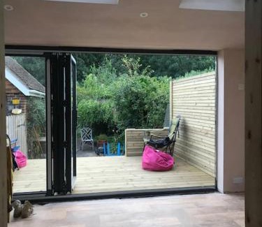 Portslade House | Lovely Bright House close to Brighton