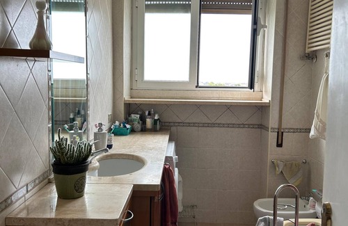 Ciampino House | Lovely bright little room