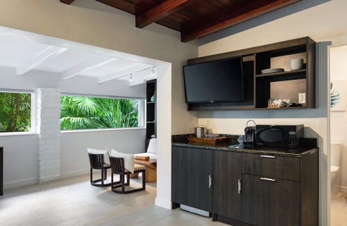 Key Largo House | Lovely Bungalow w/Plenty Of Shade at Largo Resort
