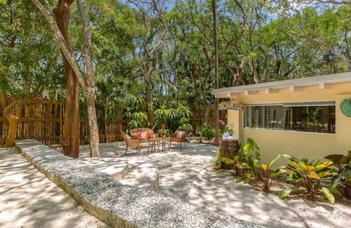 Key Largo House | Lovely Bungalow w/Plenty Of Shade at Largo Resort
