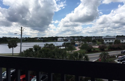 Carolina Beach Condo | Lovely Condo steps from beach, pool, Carolina Lake View, Walk to everything