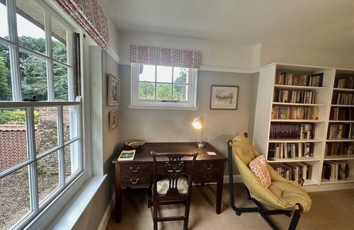 Erpingham Cottage | Lovely cosy cottage annex in beautiful North Norfolk and close to the coast.