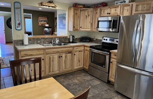 Redmond House | Lovely County Fair Getaway Home