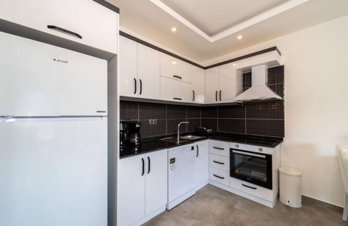 Kargicak Apartment | Lovely Flat with Shared Pool and Balcony in Alanya