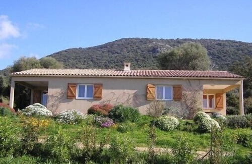 Cargese Apartment | Lovely, functional apartment with sea and mountain views on private land