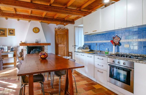 Pesaro House | Lovely home in Trebbiantico di Pesaro