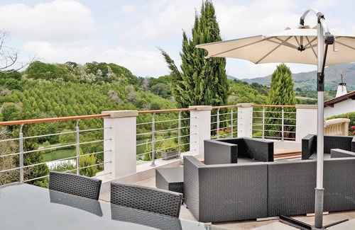 Saint-Pee-sur-Nivelle House | Lovely home in Saint-Pée-sur-Nivelle