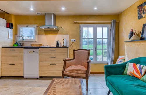 Les Baux-de-Breteuil House | Lovely home in Les Baux de Breteuil