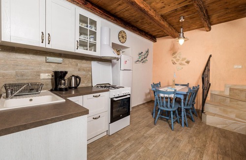 Banjol House | Lovely home in Banjol