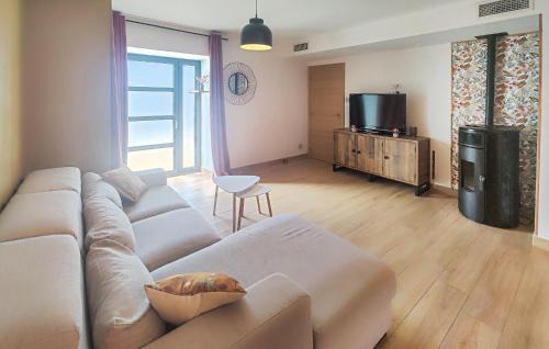 Cebazan House | Lovely Home In Cébazan With Wifi