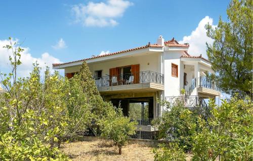 Xylokastro-Evrostina House | Lovely Home In Kamari Xylokastro