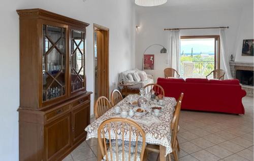 Xylokastro-Evrostina House | Lovely Home In Kamari Xylokastro