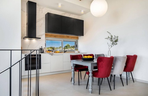 Novalja House | Lovely home in Novalja with WiFi
