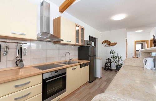 Strpacici House | Lovely home in Visnjan