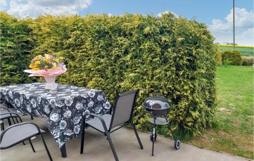 gmina Wolin House | Lovely Home In Zastan With Wifi