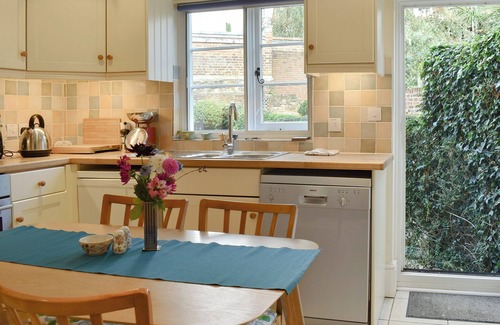 Canterbury Cottage | Lovely little house in the centre of Canterbury.
