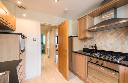 New Town Cottage | Lovely Mews house in the heart of the city with Garage