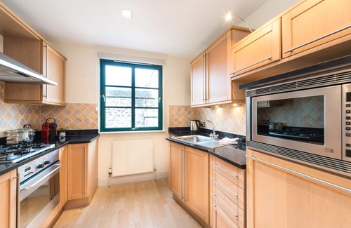 New Town Cottage | Lovely Mews house in the heart of the city with Garage