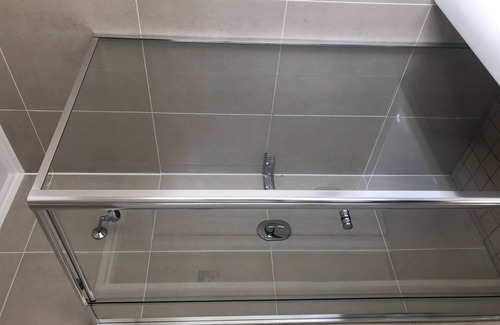 Greater Johannesburg Metropolitan Area Apartment | Lovely Modern Apartment to Share