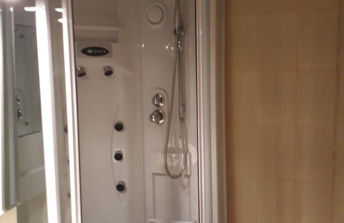 Sinaia Apartment | Lovely new studio, Sinaia