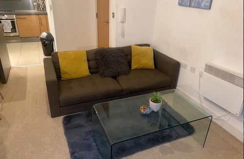 Cheetham Hill Apartment | Lovely one bedroom flat in the city centre