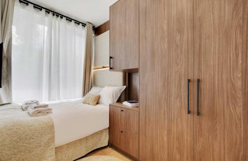 Quartier de la Chapelle Apartment | Lovely Refurbished Home in Vibrant 18th District