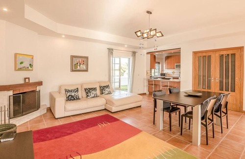 Fornos Villa | Lovely Sesimbra Villa | Villa Cassiopeia | Private Garden | Shared Pool