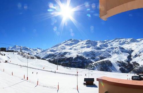 Les Menuires Apartment | Lovely south-facing mountain studio for 4 people, Les Ménuires