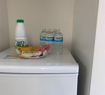 Loxford Apartment | Lovely Studio apartments