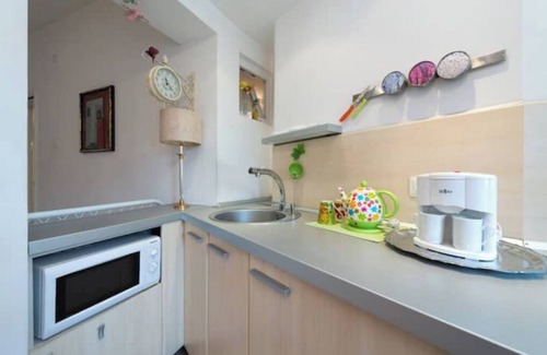 Sofia Apartment | Lovely Top Center Studionn