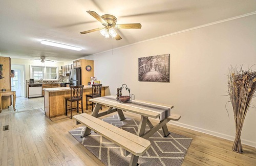 Florence Park House | Lovely Tulsa Home: Steps to Park, 5 Mi to Downtown