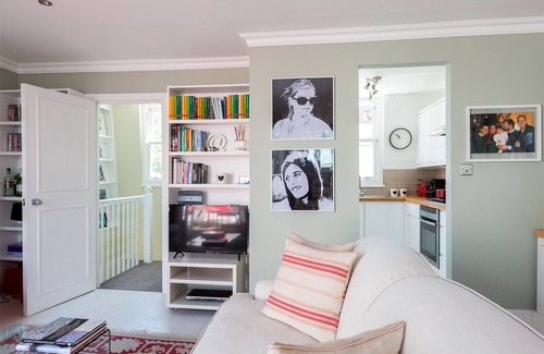 Westbourne Apartment | Lovely two bedroom flat with patio in Notting Hill