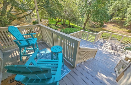 Arcadian Shores Condo | Lovely updated units-19A WHP-Full Amenity Access