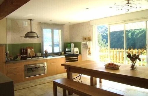 Vaujany Ski Chalet | Lovely village house with a view of lake and mountain VAUJANY on the other side Alpe d'Huez
