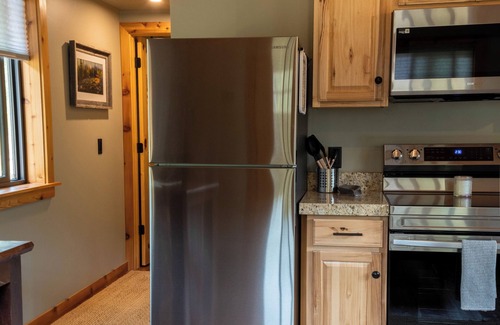 Driggs Cabin | Lover's Lane Cabin for Two