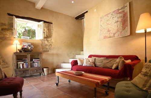 Sablet House | Lovingly restored historic village rampart house with tower and walled garden