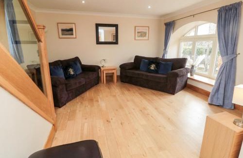 Embleton House | Low Croft