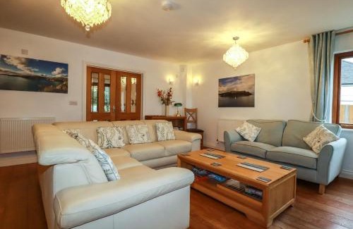 Polruan House | Lowarth Chi