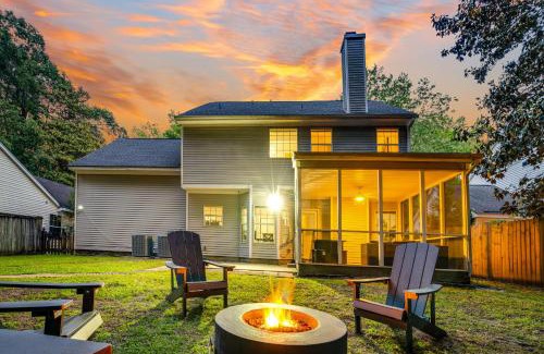 North Charleston House | Lowcountry haven - game rm + king bds, mins 2 dwtn