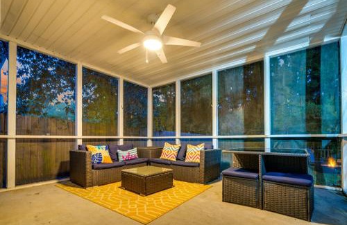 North Charleston House | Lowcountry haven - game rm + king bds, mins 2 dwtn