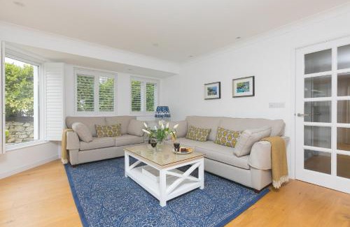 Carbis Bay Apartment | Lowena
