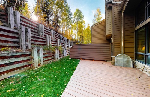 Deer Valley House | Lower Deer Valley Townhome Close to the Slopes W/Patio, Valley View & Free WiFi